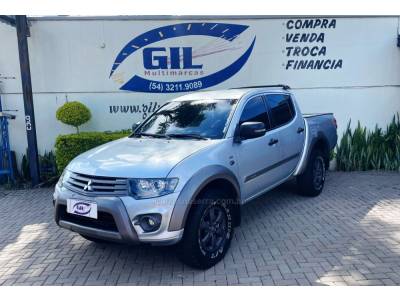 MITSUBISHI - L200 OUTDOOR - 2016/2017 - Prata - R$ 158.900,00