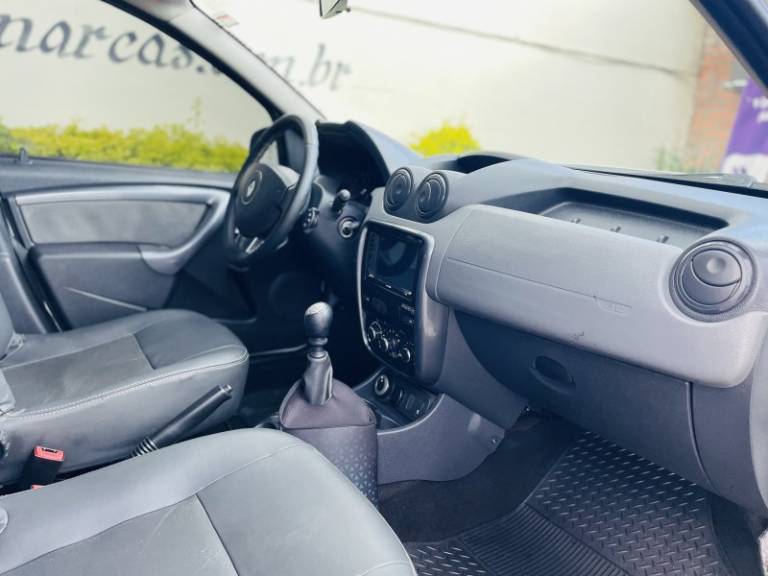 RENAULT - DUSTER - 2014/2014 - Branca - R$ 56.900,00