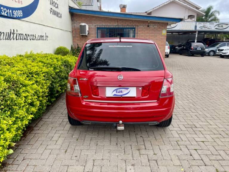 FIAT - STILO - 2008/2008 - Vermelha - R$ 30.900,00