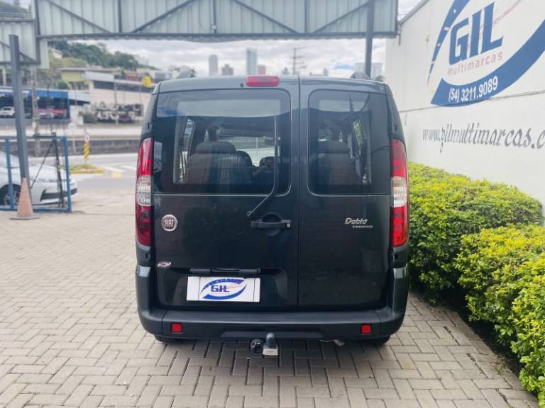FIAT - DOBLÓ - 2013/2013 - Cinza - R$ 48.900,00