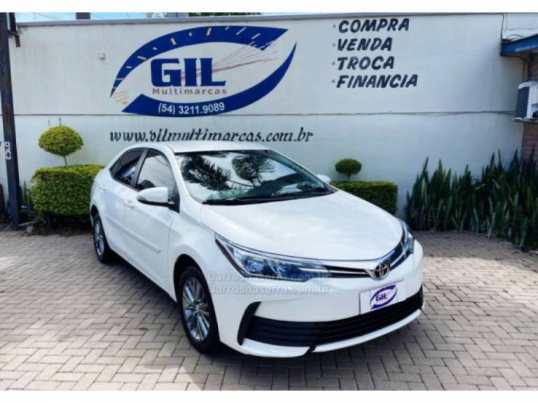 TOYOTA - COROLLA - 2018/2018 - Branca - R$ 94.900,00