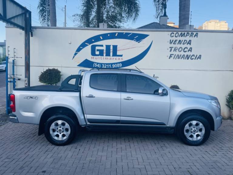 CHEVROLET - S10 - 2014/2014 - Prata - Sob Consulta
