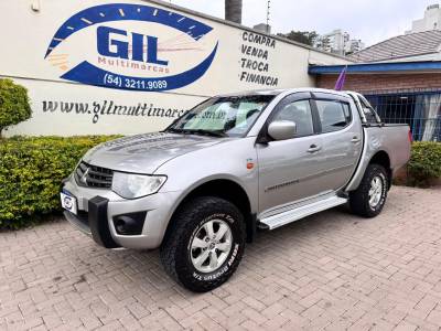 MITSUBISHI - L200 TRITON - 2015/2015 - Prata - R$ 99.900,00