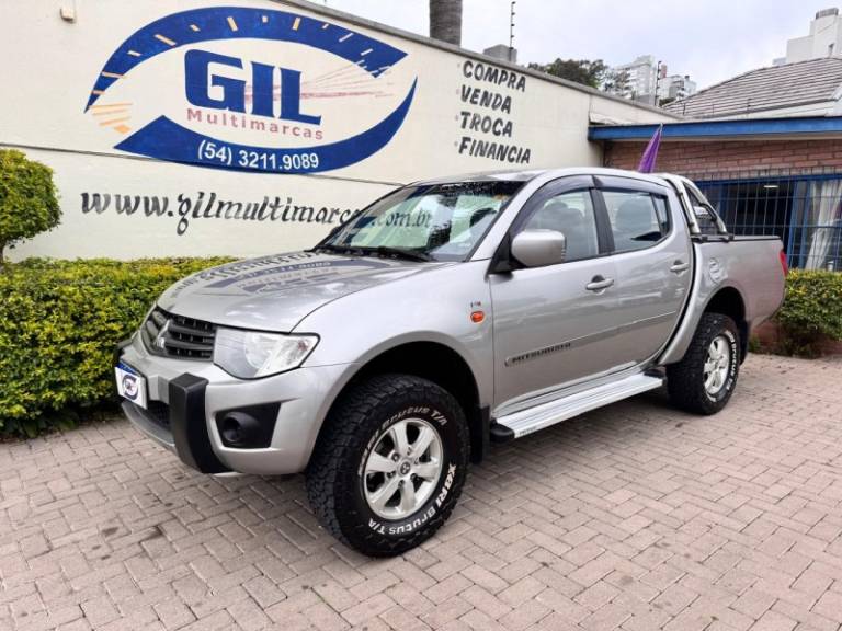 MITSUBISHI - L200 TRITON - 2015/2015 - Prata - R$ 99.900,00