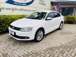 VOLKSWAGEN - JETTA - 2012/2012 - Branca - R$ 65.900,00