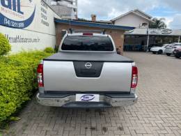 NISSAN - FRONTIER - 2010/2010 - Prata - R$ 94.900,00