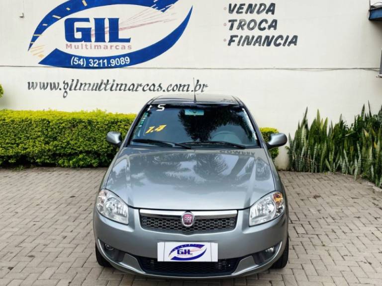 FIAT - SIENA - 2014/2015 - Cinza - R$ 38.900,00