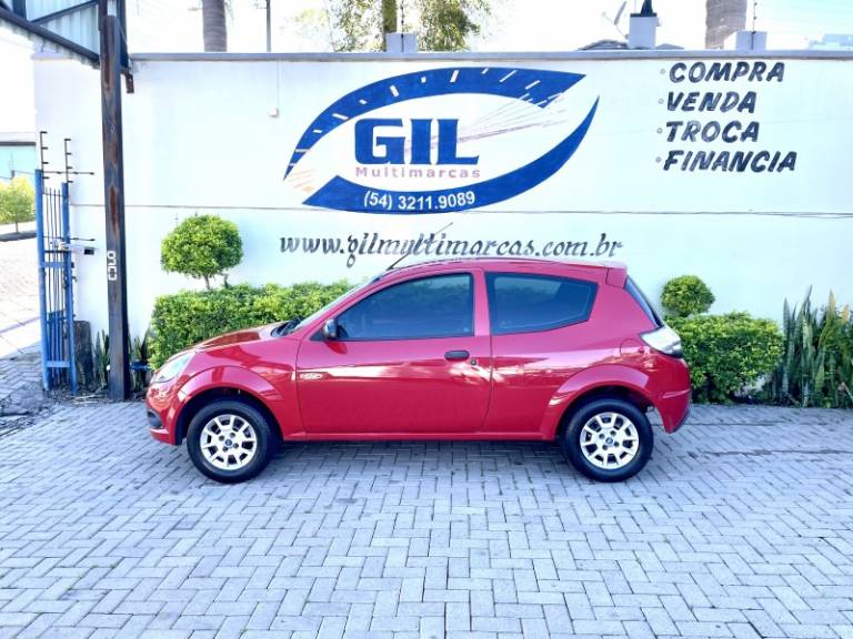 FORD - KA - 2012/2013 - Vermelha - R$ 25.900,00