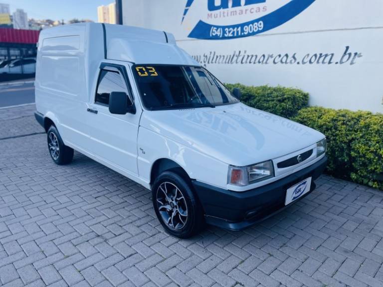 FIAT - FIORINO - 2002/2003 - Branca - R$ 27.900,00