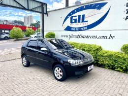 FIAT - PALIO - 2006/2007 - Preta - R$ 21.900,00