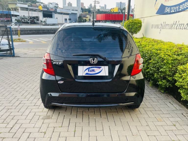 HONDA - FIT - 2012/2013 - Preta - R$ 48.900,00