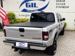 FORD - RANGER - 2005/2006 - Prata - R$ 68.900,00