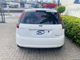FORD - FIESTA - 2013/2013 - Branca - R$ 32.900,00