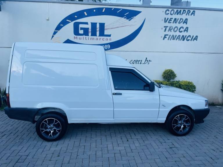 FIAT - FIORINO - 2002/2003 - Branca - R$ 27.900,00