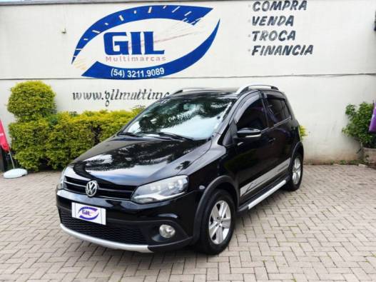 VOLKSWAGEN - CROSSFOX - 2010/2011 - Preta - R$ 39.900,00