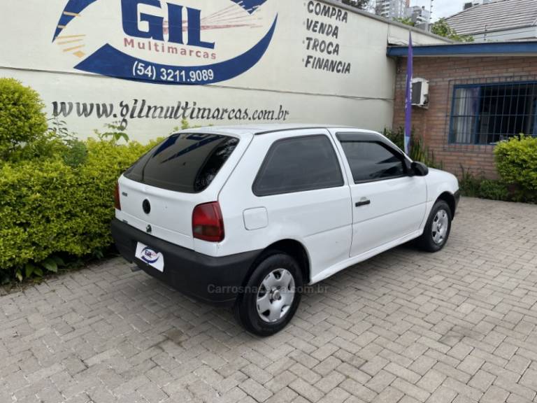 VOLKSWAGEN - GOL - 2001/2001 - Branca - R$ 12.900,00