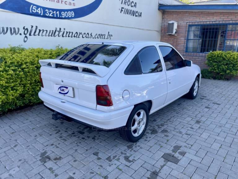 CHEVROLET - KADETT - 1998/1998 - Branca - R$ 16.900,00