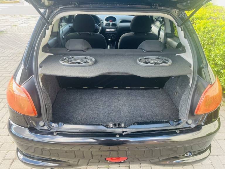 PEUGEOT - 206 - 2008/2008 - Preta - R$ 19.900,00