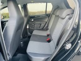 VOLKSWAGEN - UP - 2015/2015 - Preta - R$ 42.900,00
