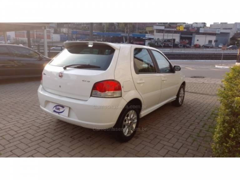 FIAT - PALIO - 2010/2010 - Branca - R$ 31.900,00