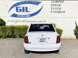 CHEVROLET - CORSA - 2005/2005 - Branca - R$ 22.900,00