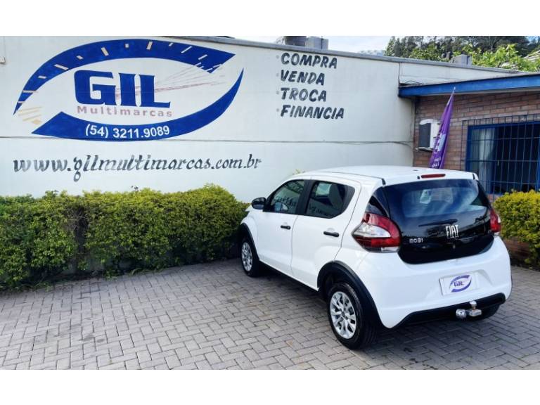 FIAT - MOBI - 2022/2023 - Branca - R$ 52.900,00