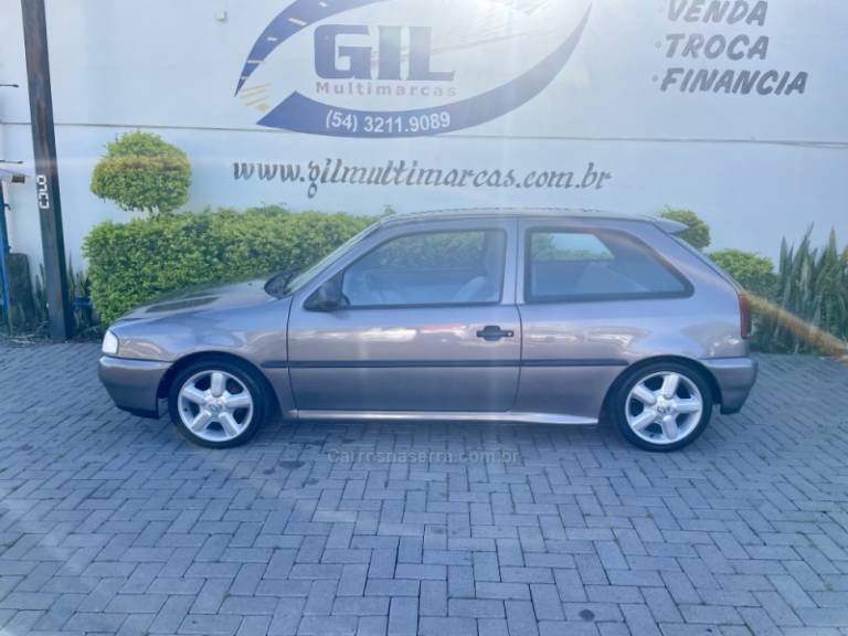 VOLKSWAGEN - GOL - 1996/1996 - Bege - R$ 29.900,00