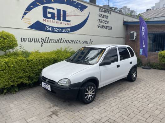 CHEVROLET - CORSA - 1999/1999 - Branca - R$ 13.500,00