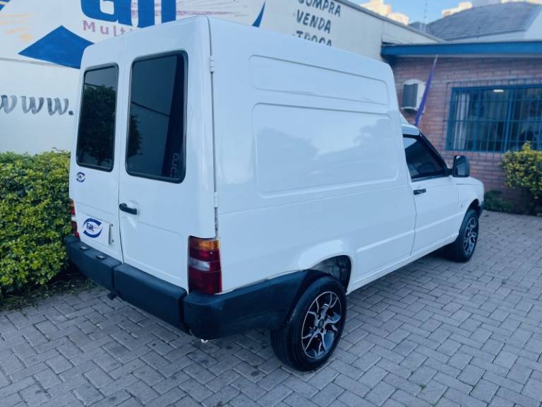 FIAT - FIORINO - 2002/2003 - Branca - R$ 27.900,00