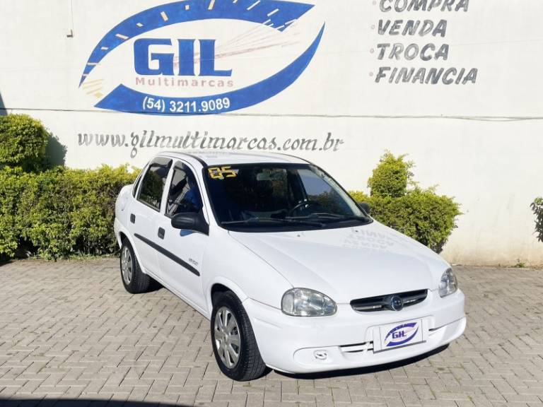 CHEVROLET - CORSA - 2005/2005 - Branca - R$ 22.900,00