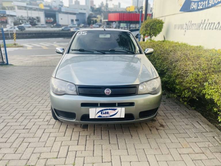 FIAT - PALIO - 2005/2005 - Prata - R$ 23.900,00