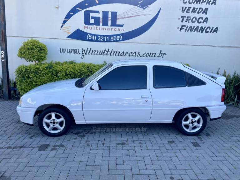 CHEVROLET - KADETT - 1998/1998 - Branca - R$ 16.900,00