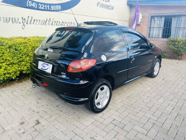 PEUGEOT - 206 - 2008/2008 - Preta - R$ 19.900,00