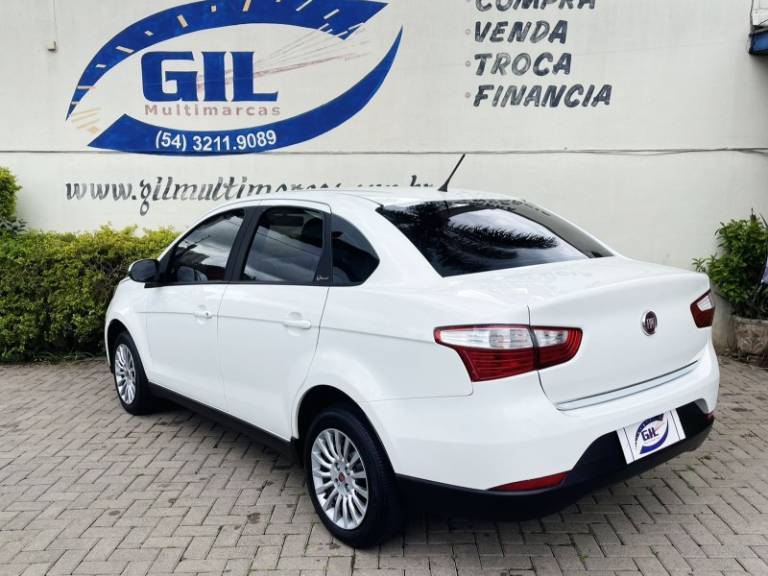 FIAT - GRAND SIENA - 2018/2018 - Branca - R$ 46.900,00