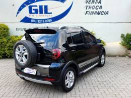 VOLKSWAGEN - CROSSFOX - 2010/2011 - Preta - R$ 39.900,00