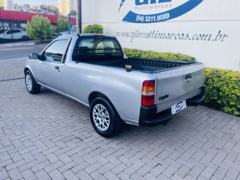 FORD - COURIER - 2009/2009 - Prata - R$ 33.900,00