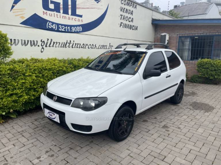 FIAT - PALIO - 2010/2010 - Branca - R$ 21.900,00