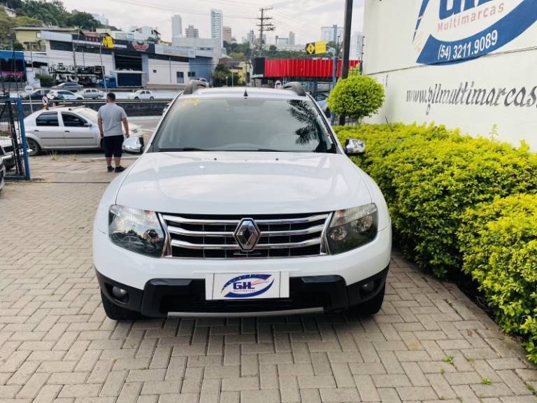 RENAULT - DUSTER - 2014/2014 - Branca - R$ 56.900,00