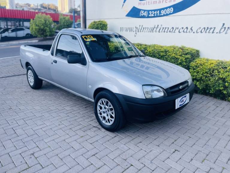 FORD - COURIER - 2009/2009 - Prata - R$ 33.900,00
