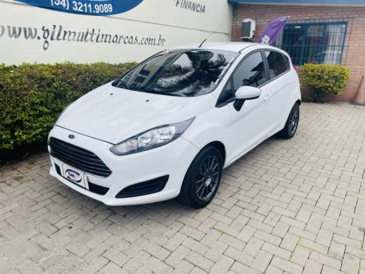 FORD - FIESTA - 2015/2015 - Branca - R$ 46.900,00