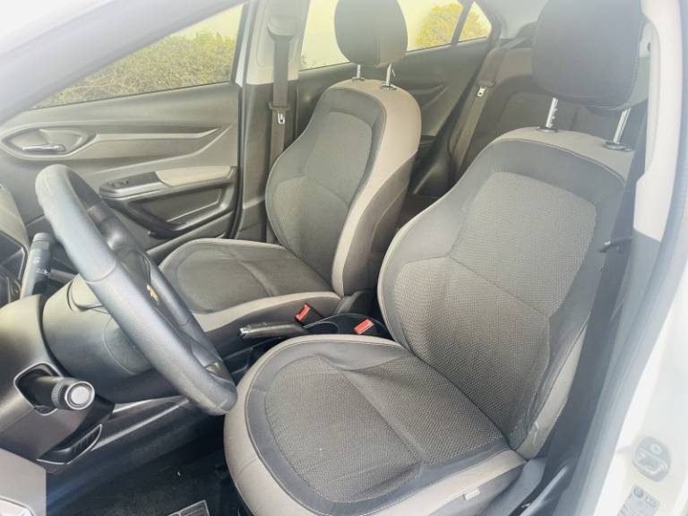 CHEVROLET - PRISMA - 2014/2014 - Branca - R$ 52.900,00